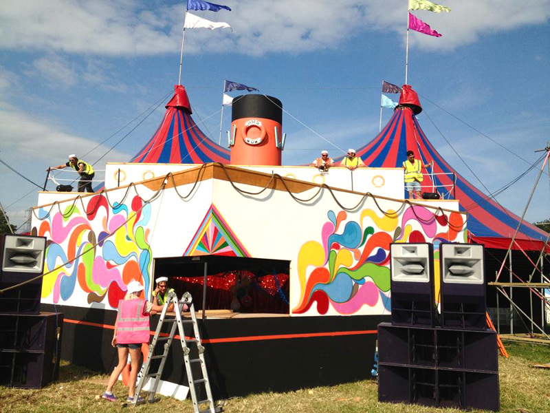 GLASTONBURY3_800.jpg